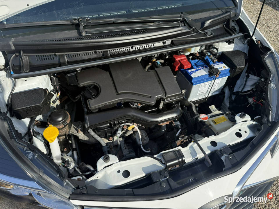 Toyota Yaris Gwarancjakamera cofaniaz Niemiec centralny zamek Dąbrowa