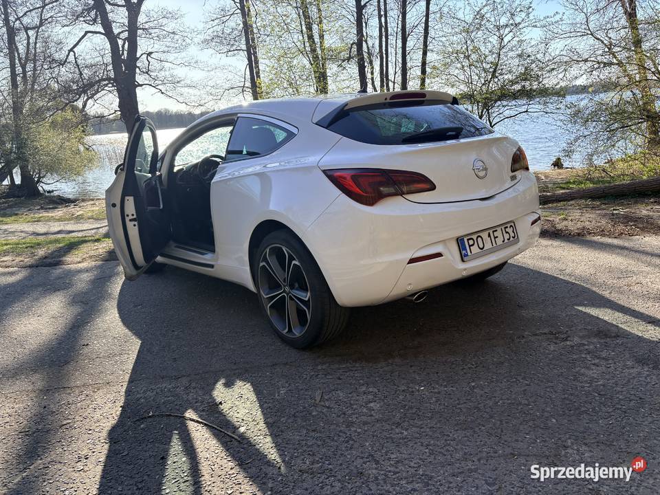 Astra J GTC 20 CDTI 165 2012 OPC Line 185000km Poznań