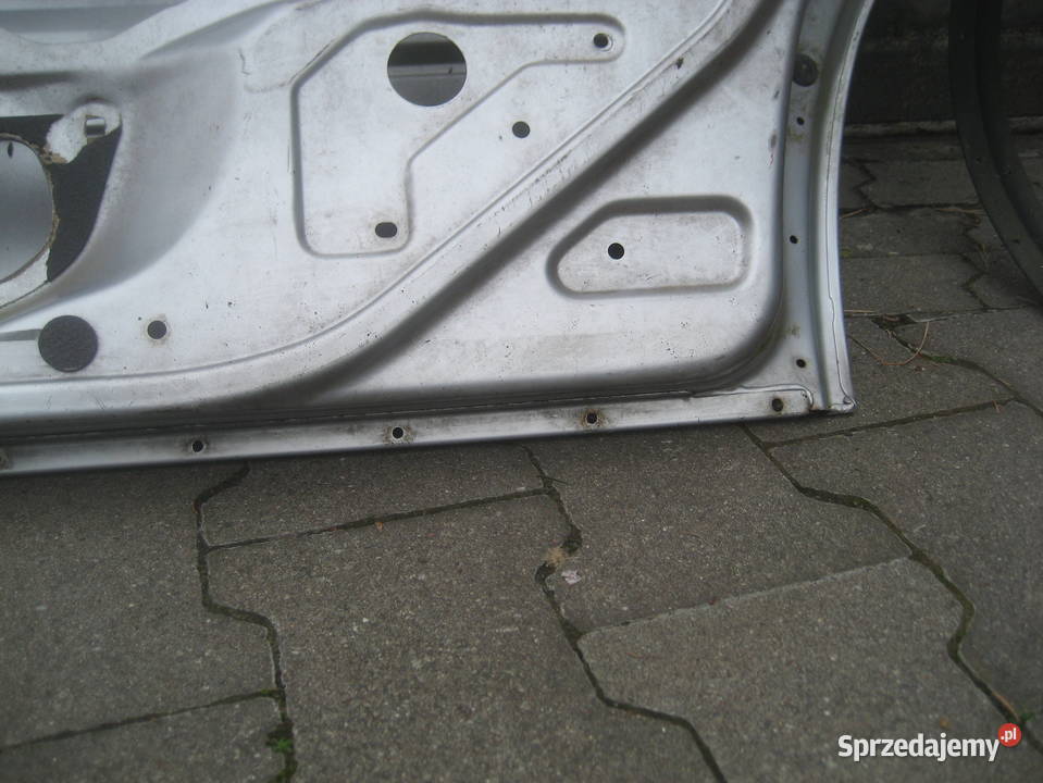 volvo v70 kombi 9700r drzwi tył prawe
