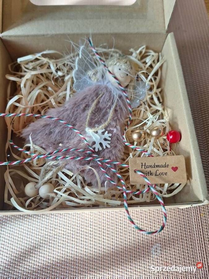 Aniołek z zawieszka na choinkę Strzyżów