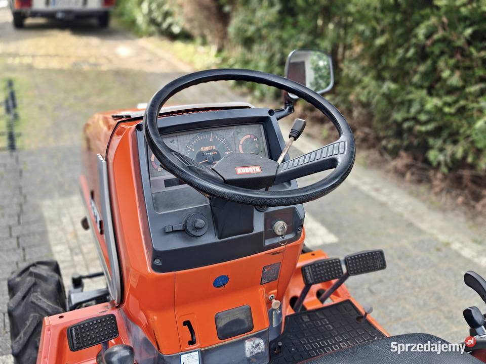 Kubota Aste A19 4x4 Traktor Ciągnik Japoński Bolęcin