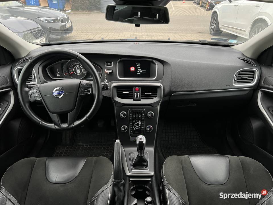 Volvo V40 2016 mazowieckie Warszawa