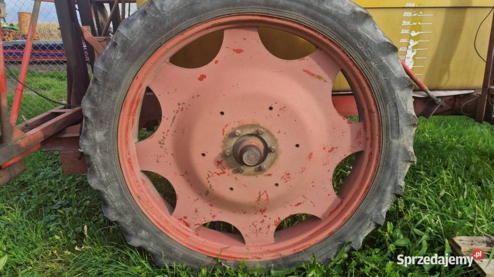 Wąskie koła 95 r44 rama z opryskiwacza 2300l Części i osprzęt rolniczy