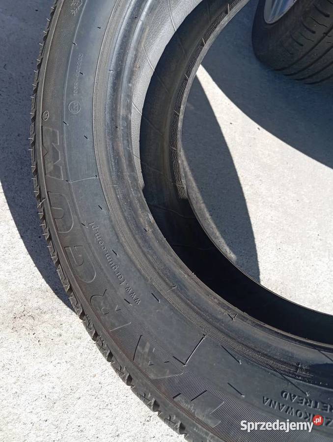 Opony zimowe 20555 R16 8mm bieżnik Staszów sprzedam