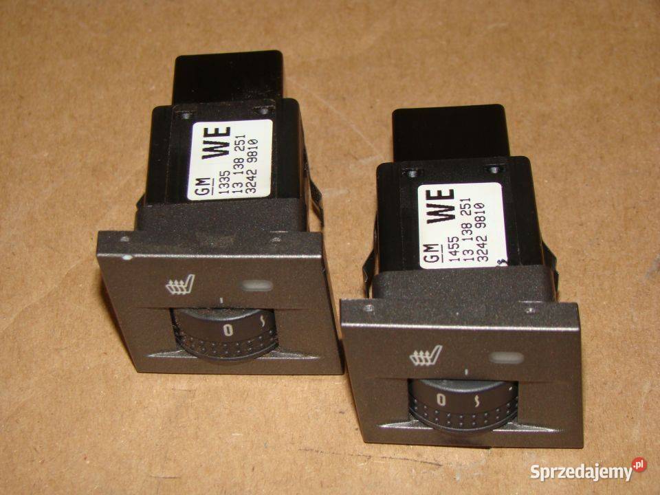 Włącznik podgrzewania fotela prawy lewy kierowcy Parcice