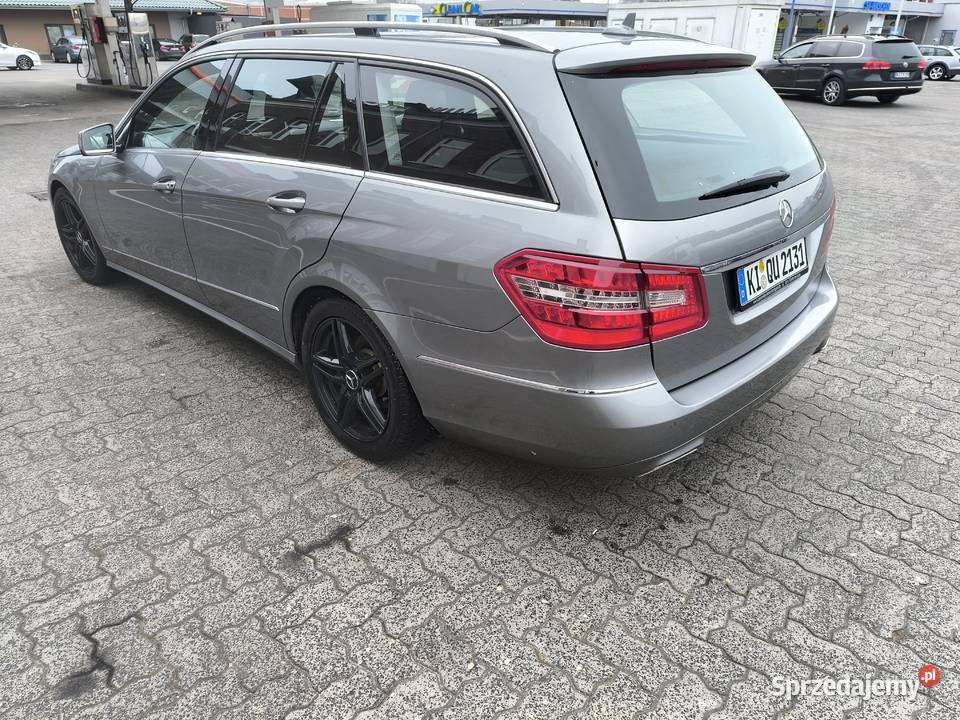 Sprzedam Mercedesa E klasa