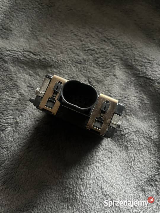 RADAR SENSOR CZUJNIK RADAROWY PRAWY TYŁ AUDI Q7 sprzedam