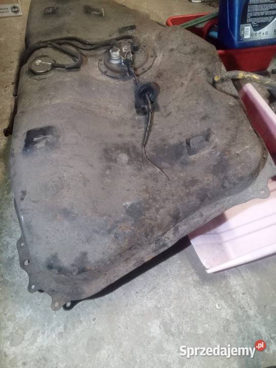 Zbiornik paliwa bak Toyota Corolla E12 16B Motoryzacja Rzeszów