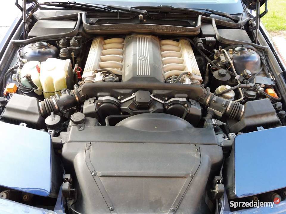 BMW 850 uszkodzony Maciejowa