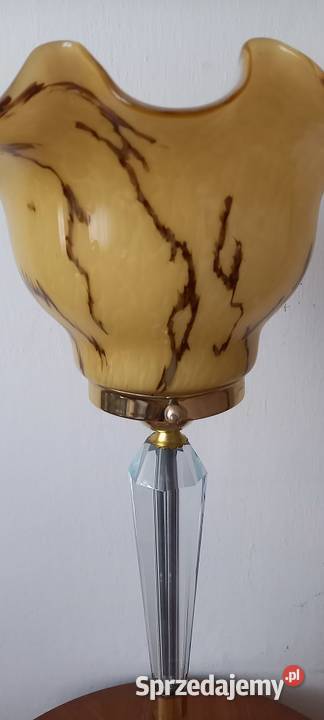 Piękna lampa na kryształowej kolumnie Skierniewice
