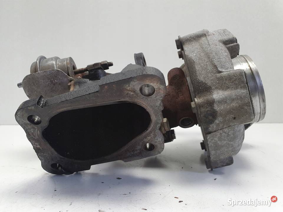 Volvo S60 II 24 D5 TURBOSPRĘŻARKA turbo 36002640 Janów