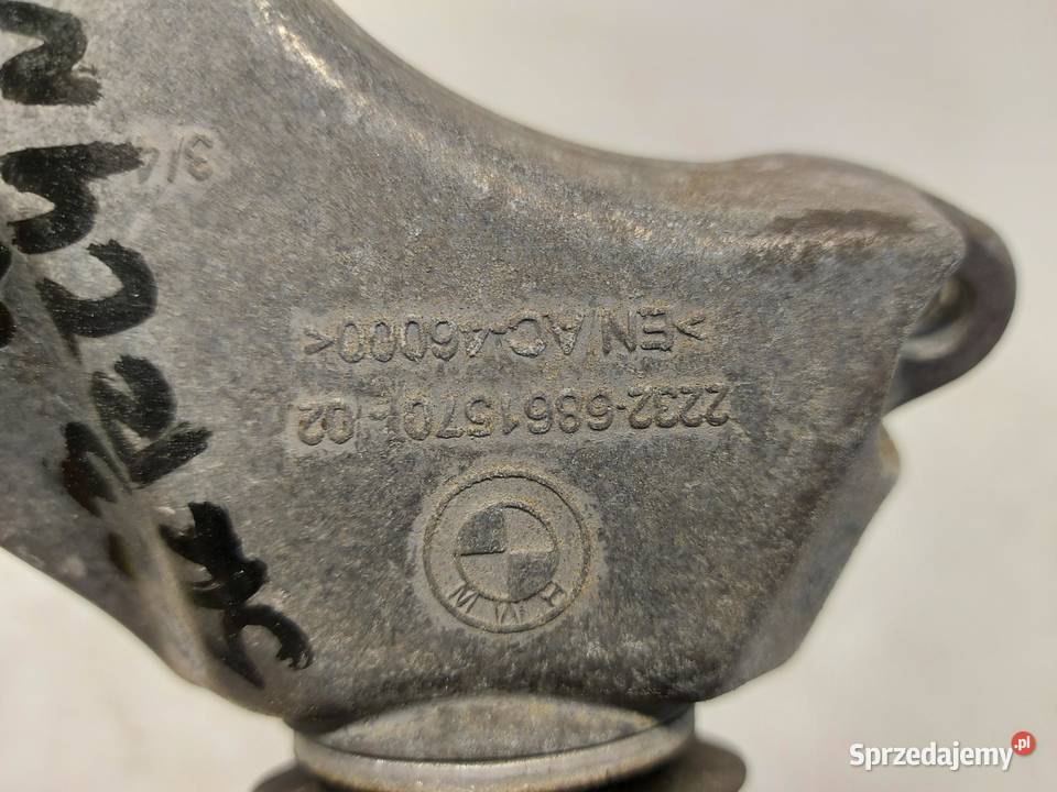 BMW G23 G22 M440i Cabrio Łapa mocowanie skrzyni osobowe Części samochodowe