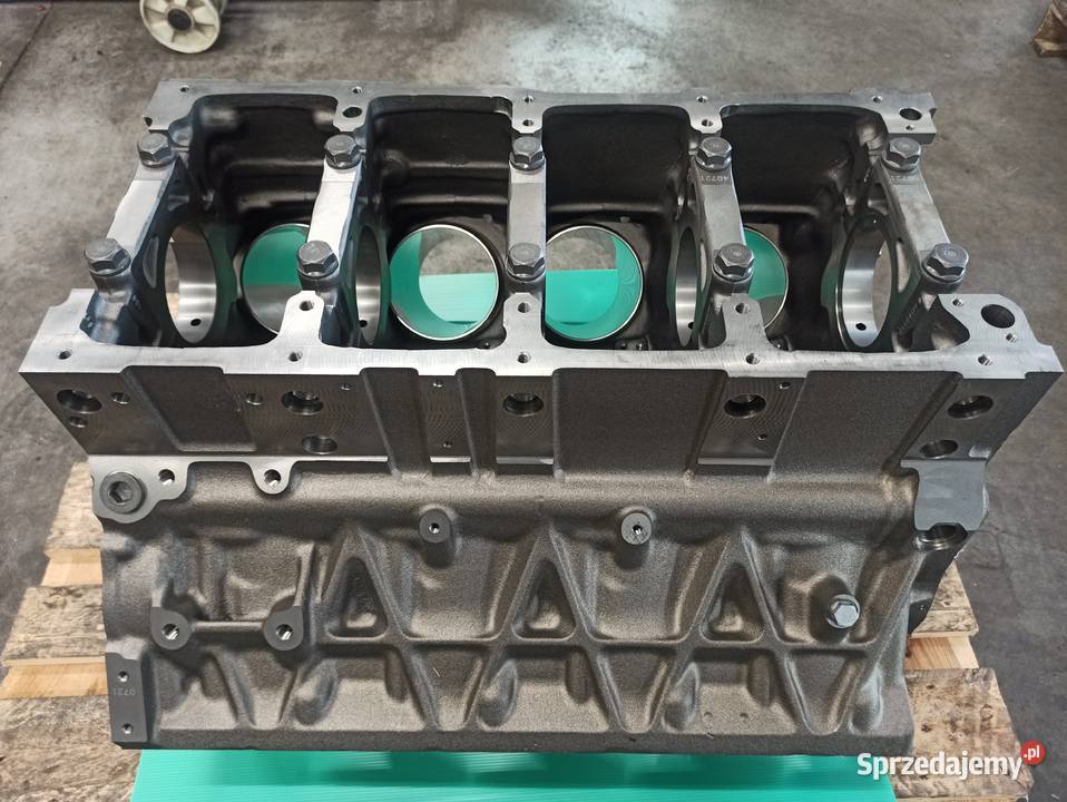 Nowy Blok Silnika MercedesBenz OM502 OM542 V8