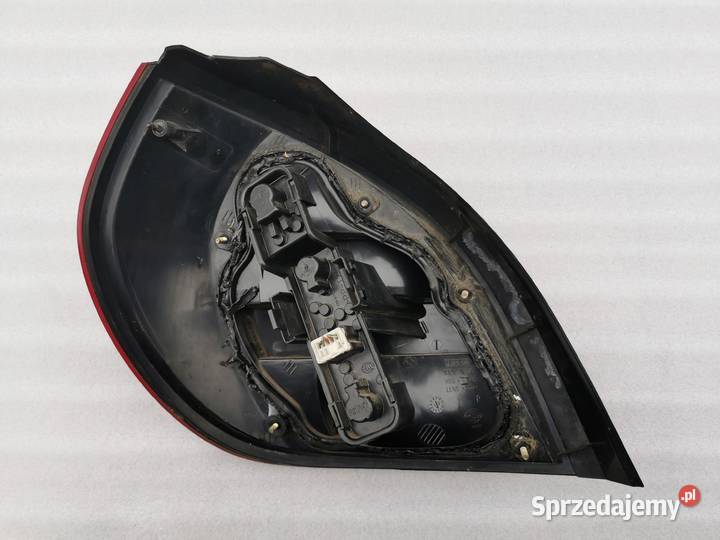 Lampa Prawy Tył Tylna Prawa Nissan Almera N16 mazowieckie Wyszków