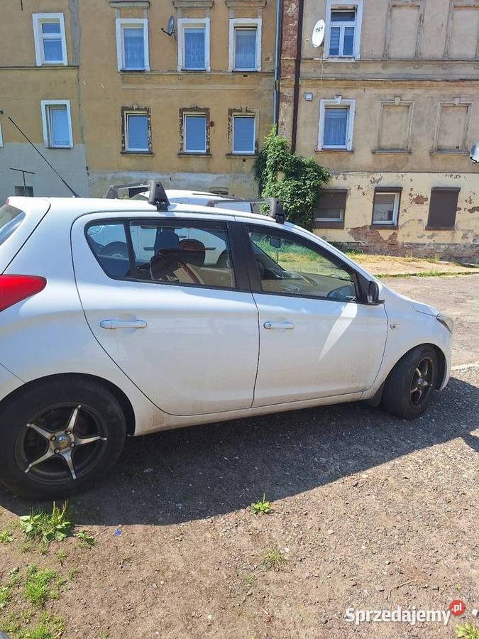 Sprzedam okazyjnie hyndaj i 20 sprzedam