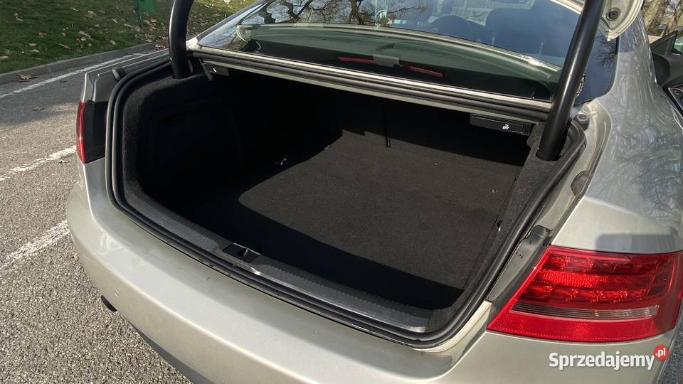 AUDI A5 Coupe 18 benzyna 2010 219 zadbane wspomaganie kierownicy Przemyśl