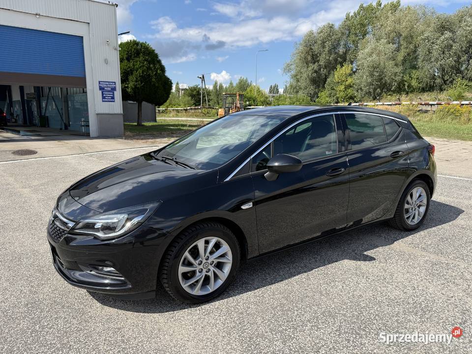Opel Astra 14 BENZYNA Klimatronik Nawigacja garażowany Konin