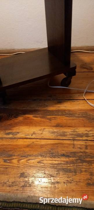 Lampa podłogowa ze stolikiem w stylu Art Deco na łódzkie