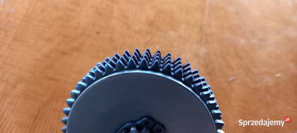 Suzuki dr 650 zębatka rozrusznika jeżyk Koło