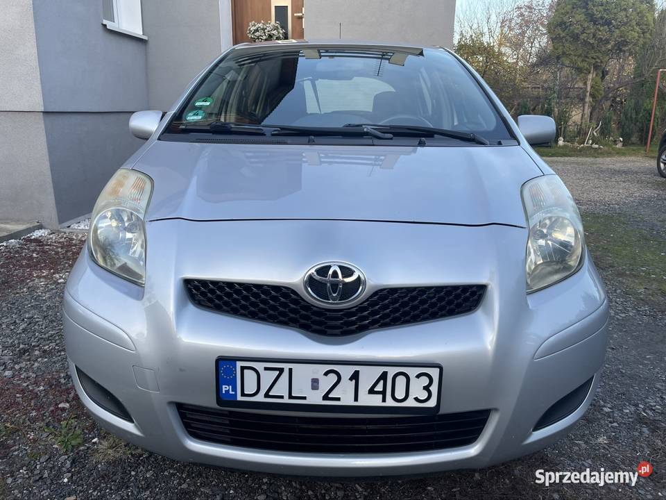 Toyota yaris 2009 5drzwi klima komputer super czujnik deszczu Jelenia Góra