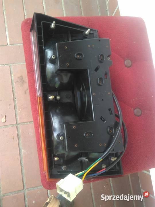Lampa tylna prawa Polonez kujawsko-pomorskie