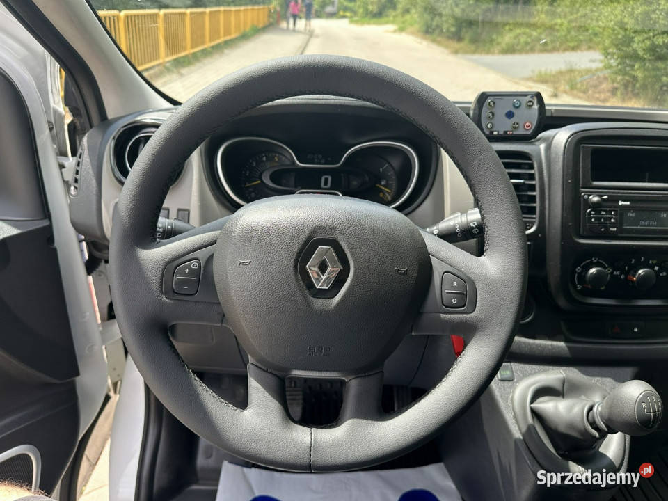 ambulansy Renault Trafic Renault Trafic 2016 Gostyń