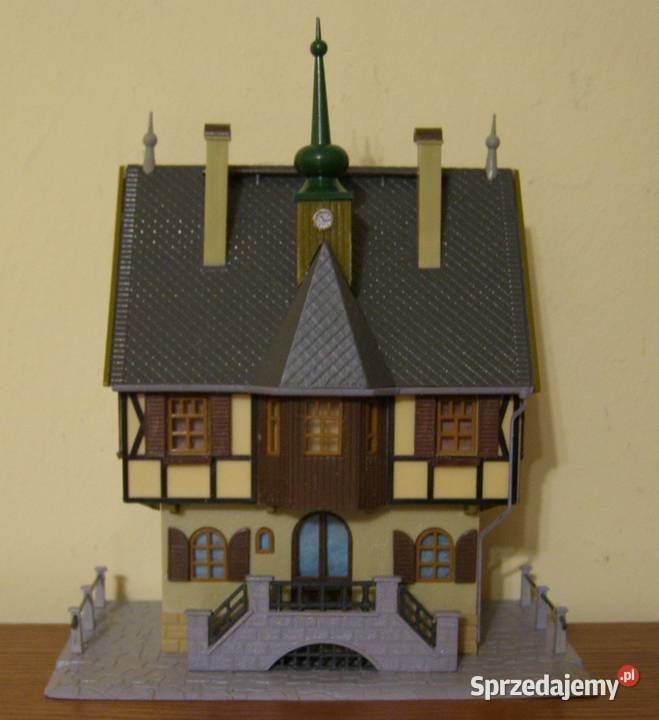 Domek na makietę 30 kolejka ratusz skala H0TT Łódź