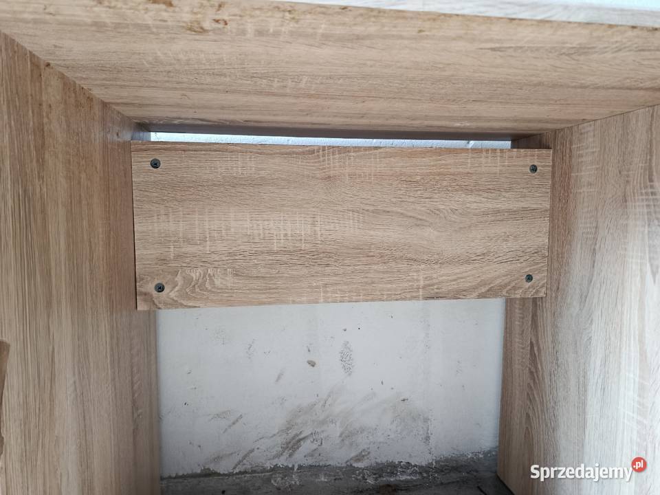 Biurko do pokoju salonu Debrzno