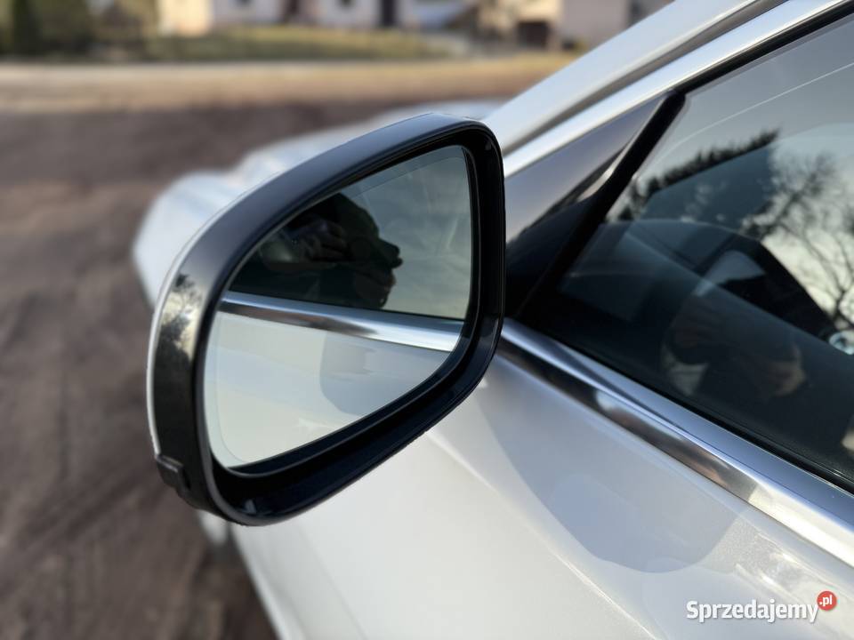 Biały Jaguar XF 2016 wyjątkowy egzemplarz Rybnik