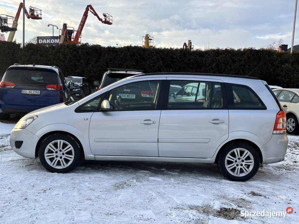 Opel Zafira nieuszkodzony śląskie Paniówki