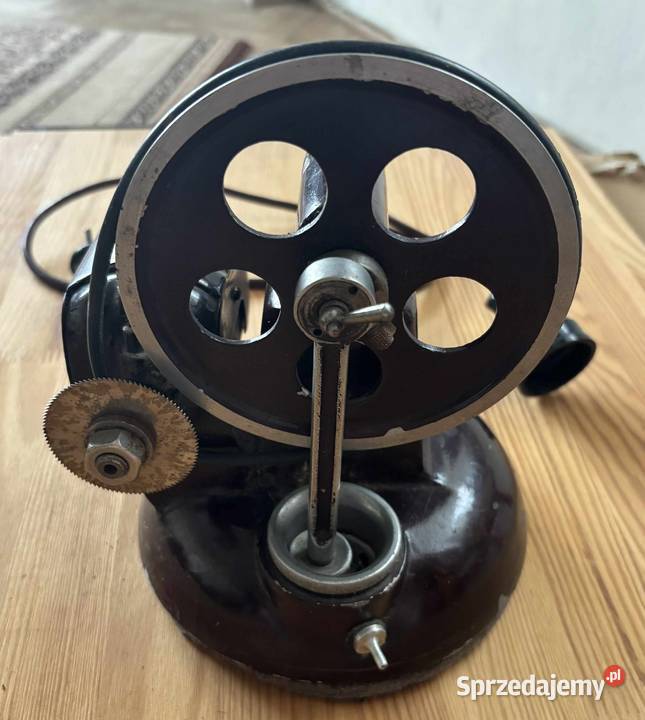 Zabytkowy silnik Singer mazowieckie