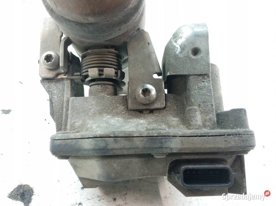 PRZEPUSTNICA WYDECHU 47B07424R 0 16 DCI Renault świętokrzyskie sprzedam