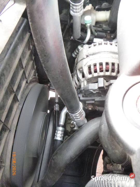 Volkwagen GOLF 16 MPI BLACHARCE PROGÓWNAVI MFD2