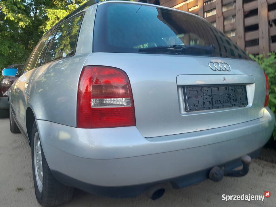 Audi A4 B5 16 benzyna 100 99r Lift kombi zadbana Motoryzacja