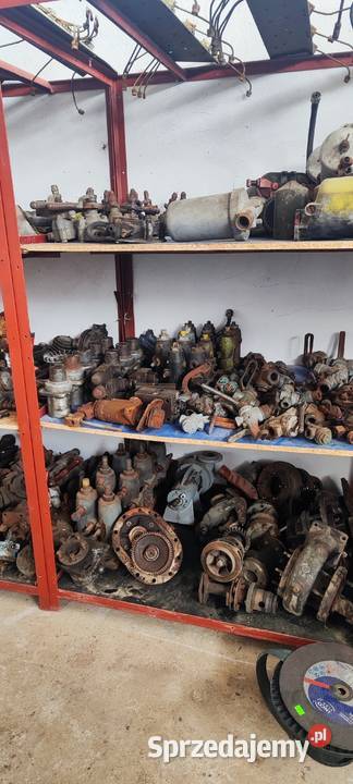 Rożne części kolejowe lokomotywa Koło sprzedam