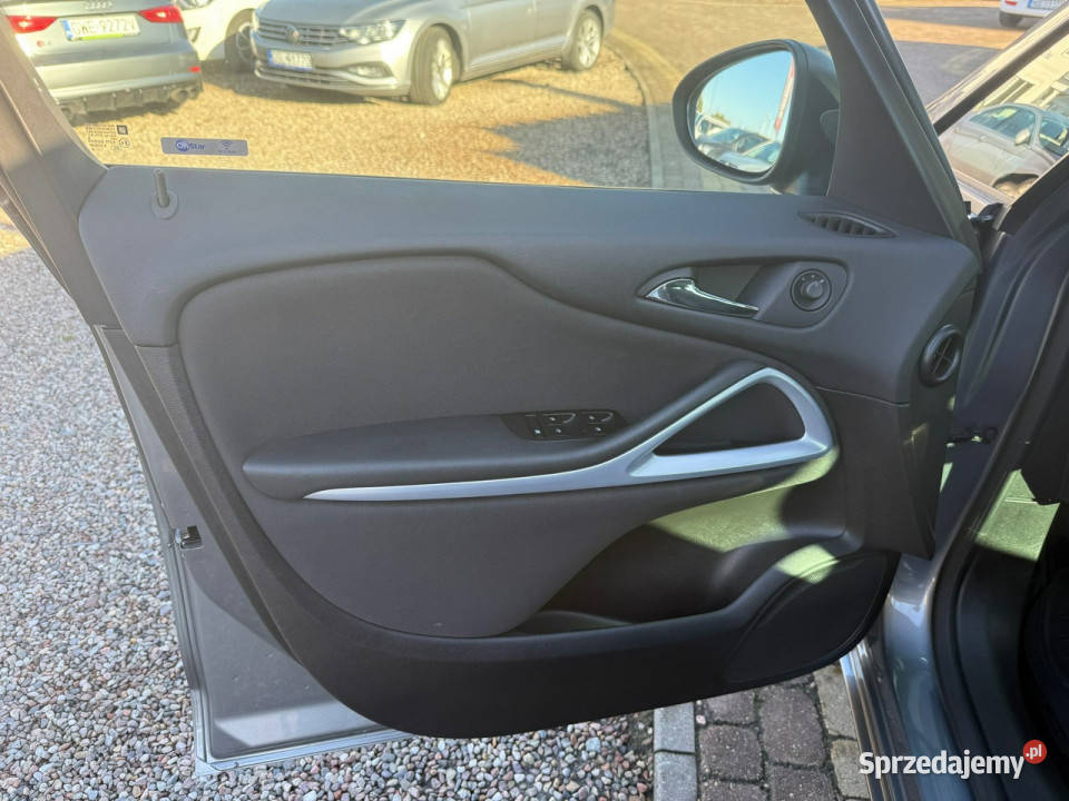 Opel Zafira Opel Zafira 2018 14 140 7 osobowy nieuszkodzony pomorskie Słupsk