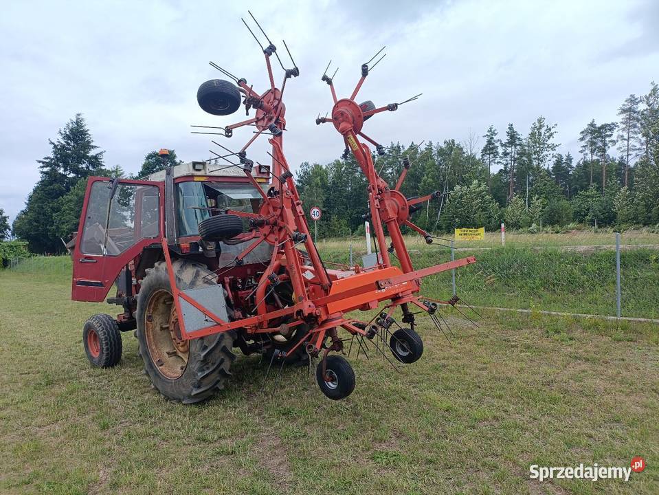 Przetrząsarka kuhn GF 6301 zgrabiarka