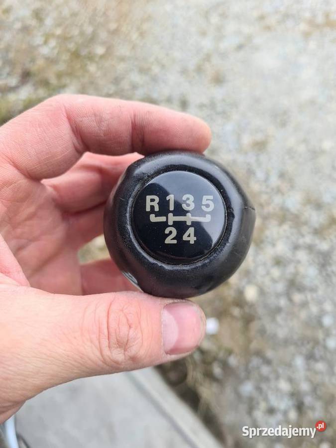 Gałka skórzana golf mk2 osobowe Toszek