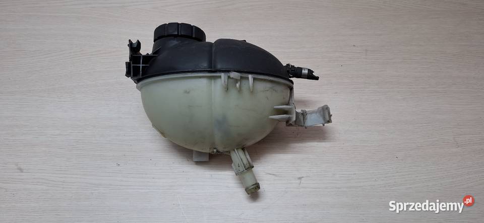 Zbiorniczek Wyrównawczy Mercedes W204 osobowe