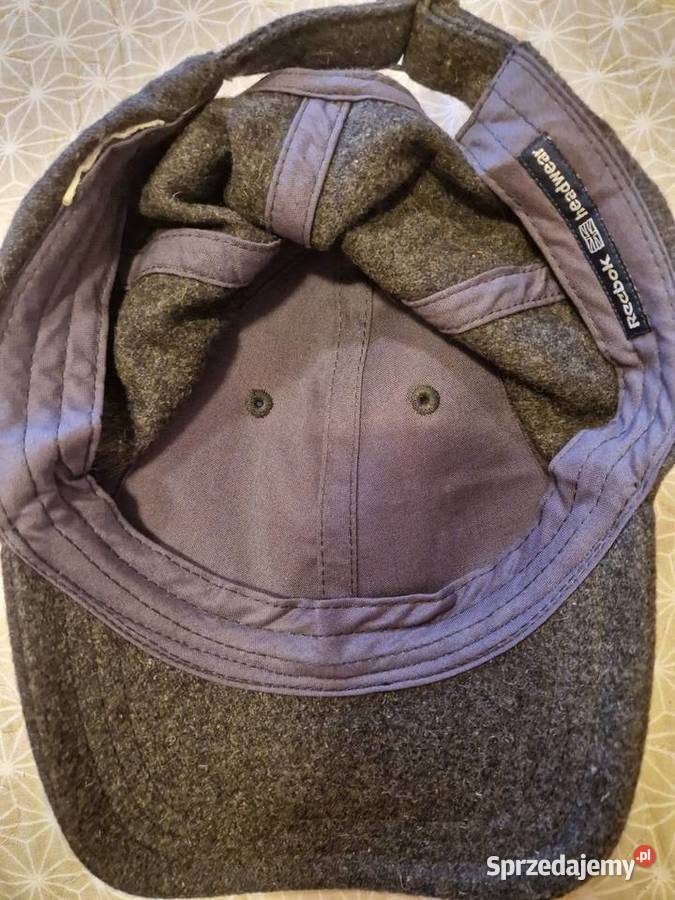 SPORTOWA CZAPKA z daszkiem Reebok zimowa szary