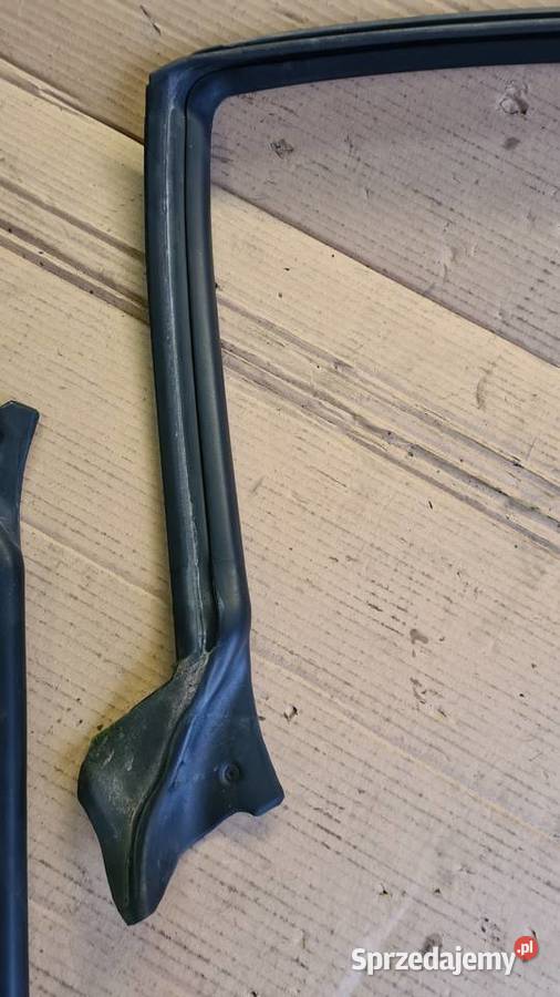 Subaru Legacy 3 BH5 uszczelki szyby ramy drzwi Legnica