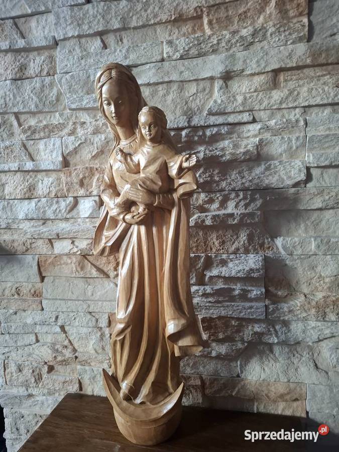 Rzeźba z drewna Matka Boża z Dzieciątkiem Lubień