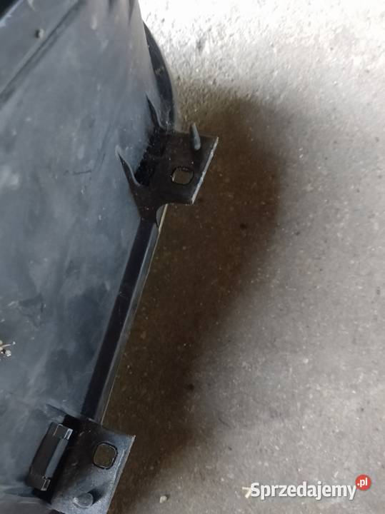 Lampa prawa przednia golf 4