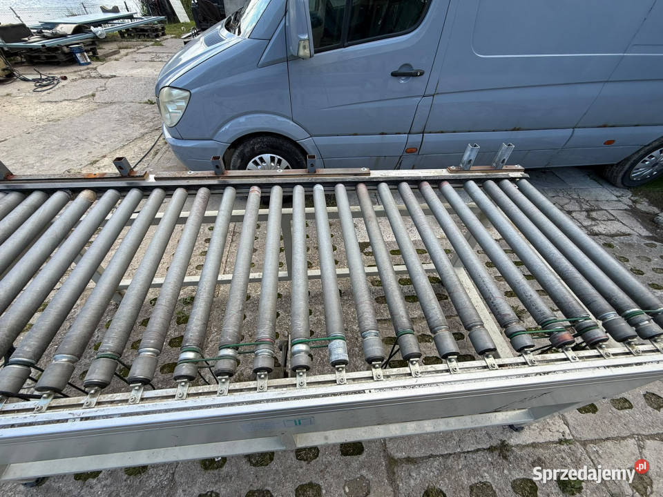 Podajnik rolkowy z NAPĘDEM o wymiarach 2510mm x sprzedam