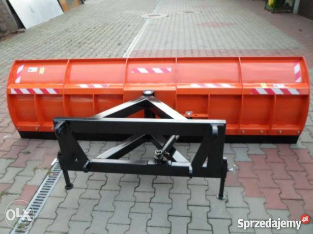 Pług do śniegu C 330 c 360 3 p 4X4 MF 235 255 sprzedam