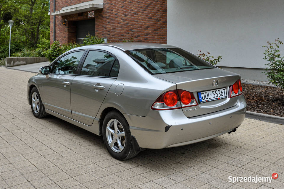 Honda Civic 18 140 Salon Bezwypadkowy Rok produkcji 2007 Wrocław