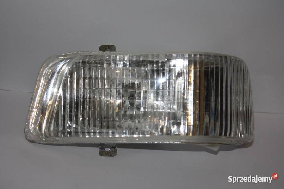 Lampa przednia Yanmar F180F220F222F200 Tajęcina
