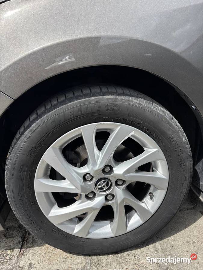 Toyota Corolla 2018 16 benzyna 132 bluetooth mazowieckie Radom