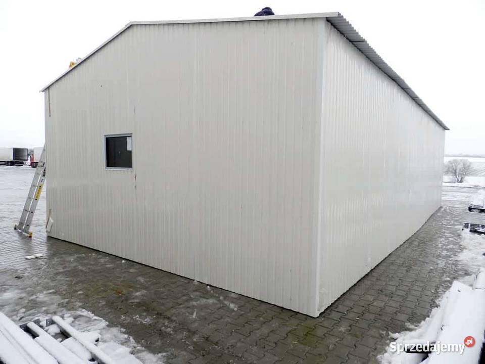 Blaszana montowana hala 106 m Kraków