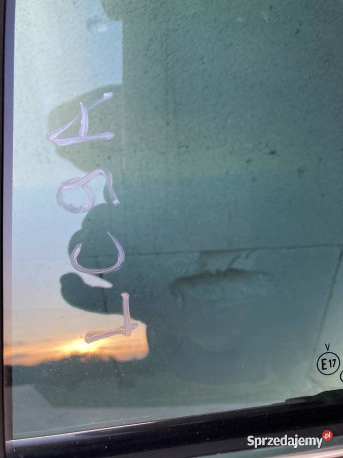 Drzwi Tiguan lewy tył ideał 2023 Ostrołęka